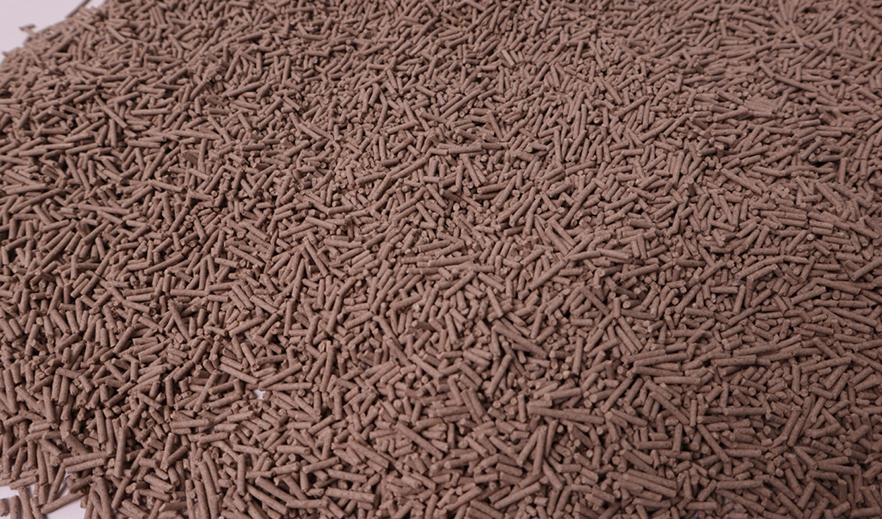 Fruit Wood Cat Litter-Product Display-1